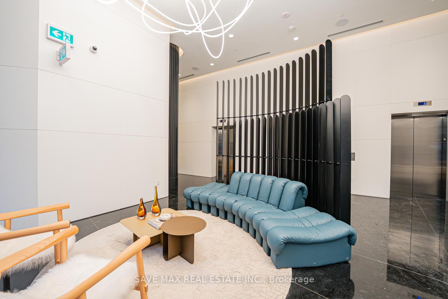Photo 3 of Unit PH 11, 280 Dundas Street W, Toronto, Kensington-Chinatown — HOMEH