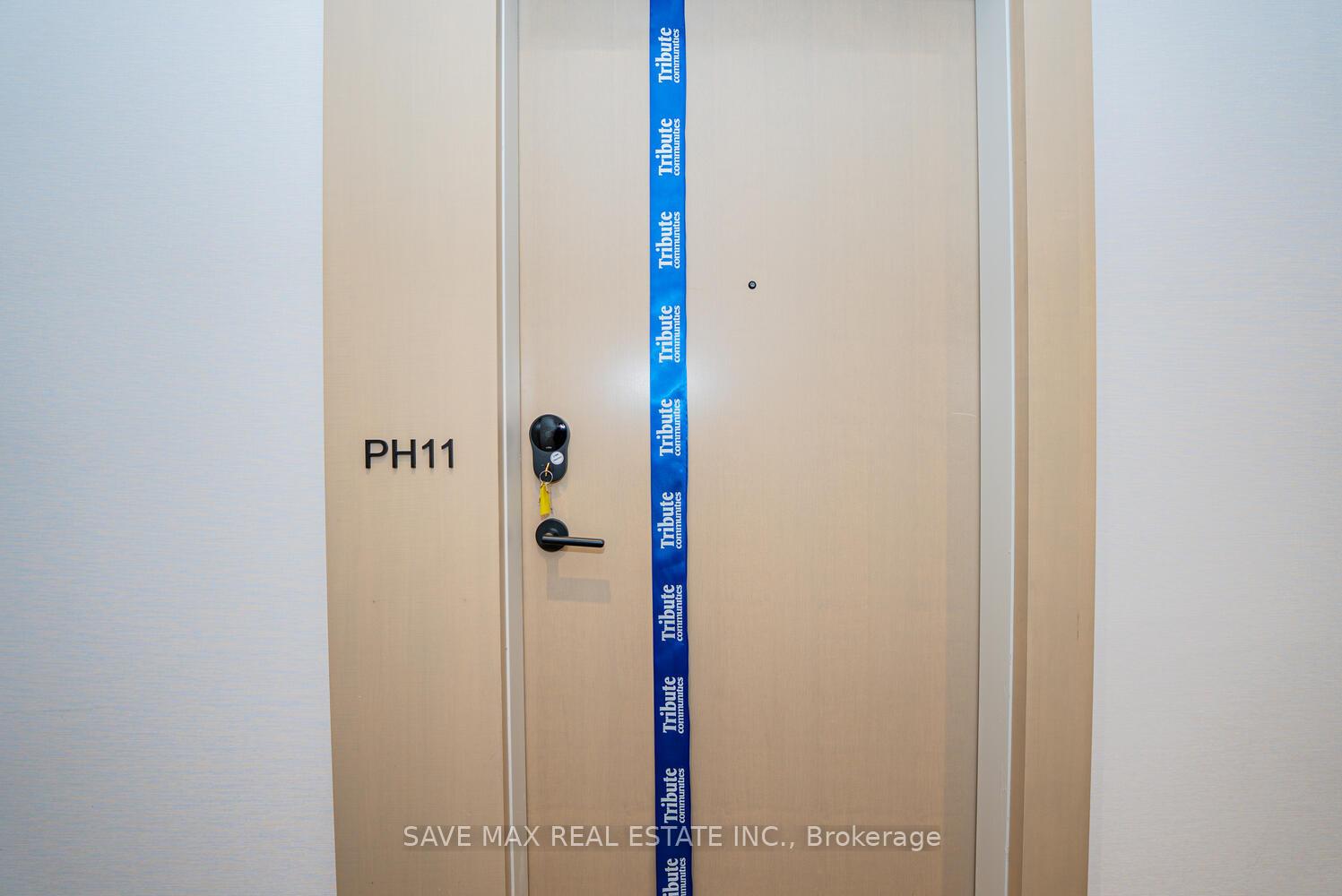 Photo 9 of Unit PH 11, 280 Dundas Street W, Toronto, Kensington-Chinatown — HOMEH