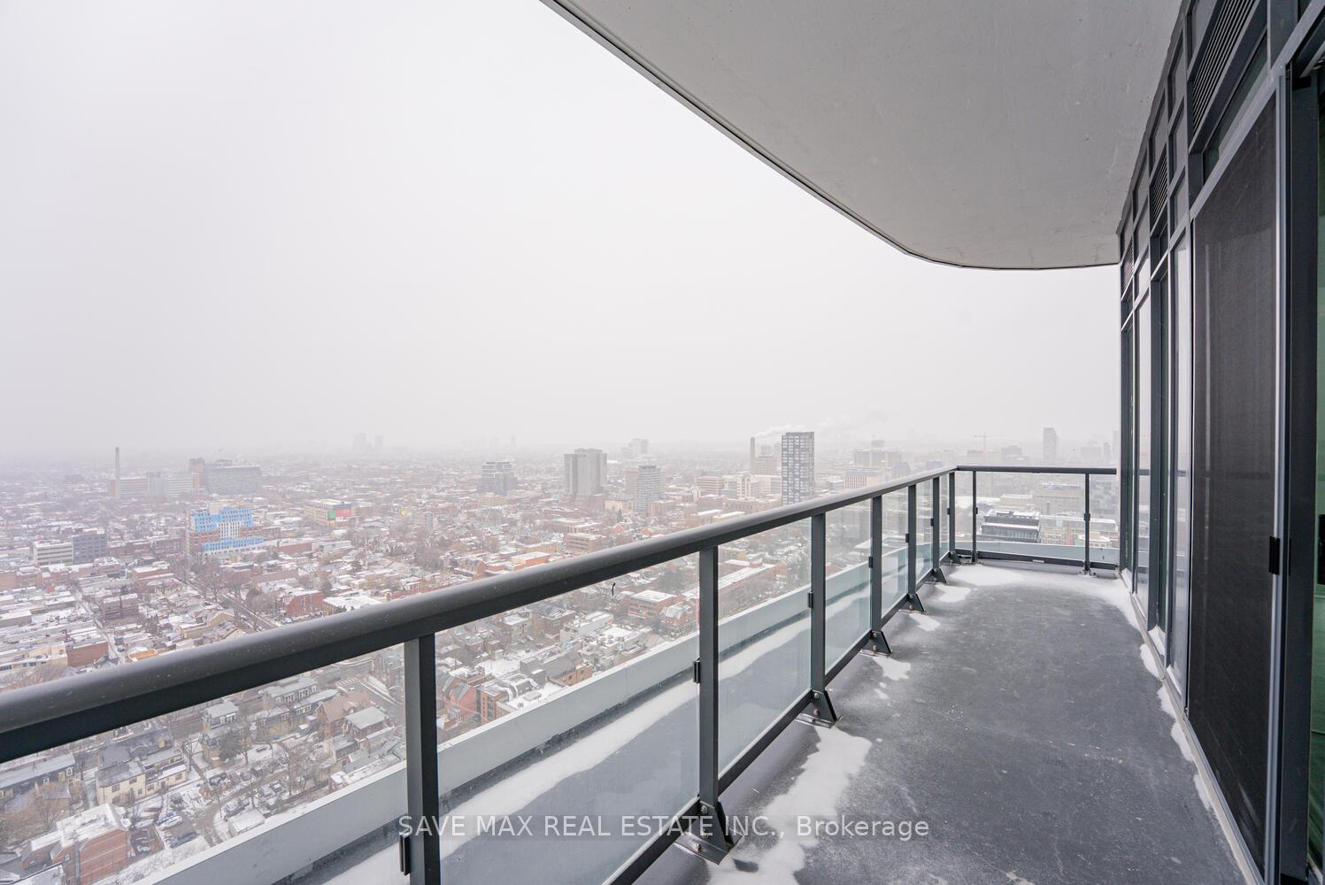 Photo 32 of Unit PH 11, 280 Dundas Street W, Toronto, Kensington-Chinatown — HOMEH