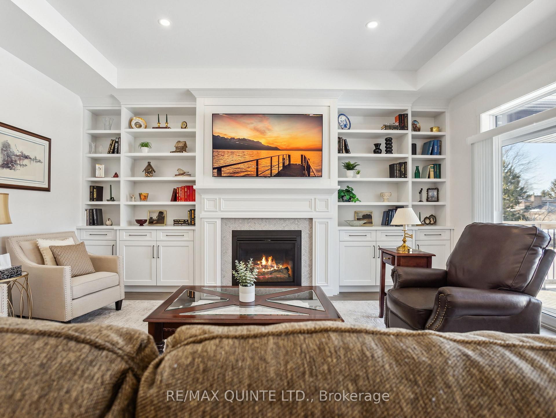 Photo 10 of 82 Dewal Place, Belleville, Belleville Ward — HOMEH
