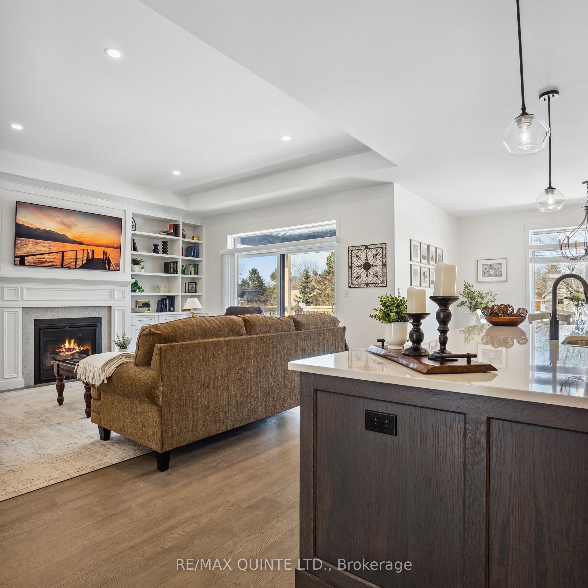 Photo 12 of 82 Dewal Place, Belleville, Belleville Ward — HOMEH