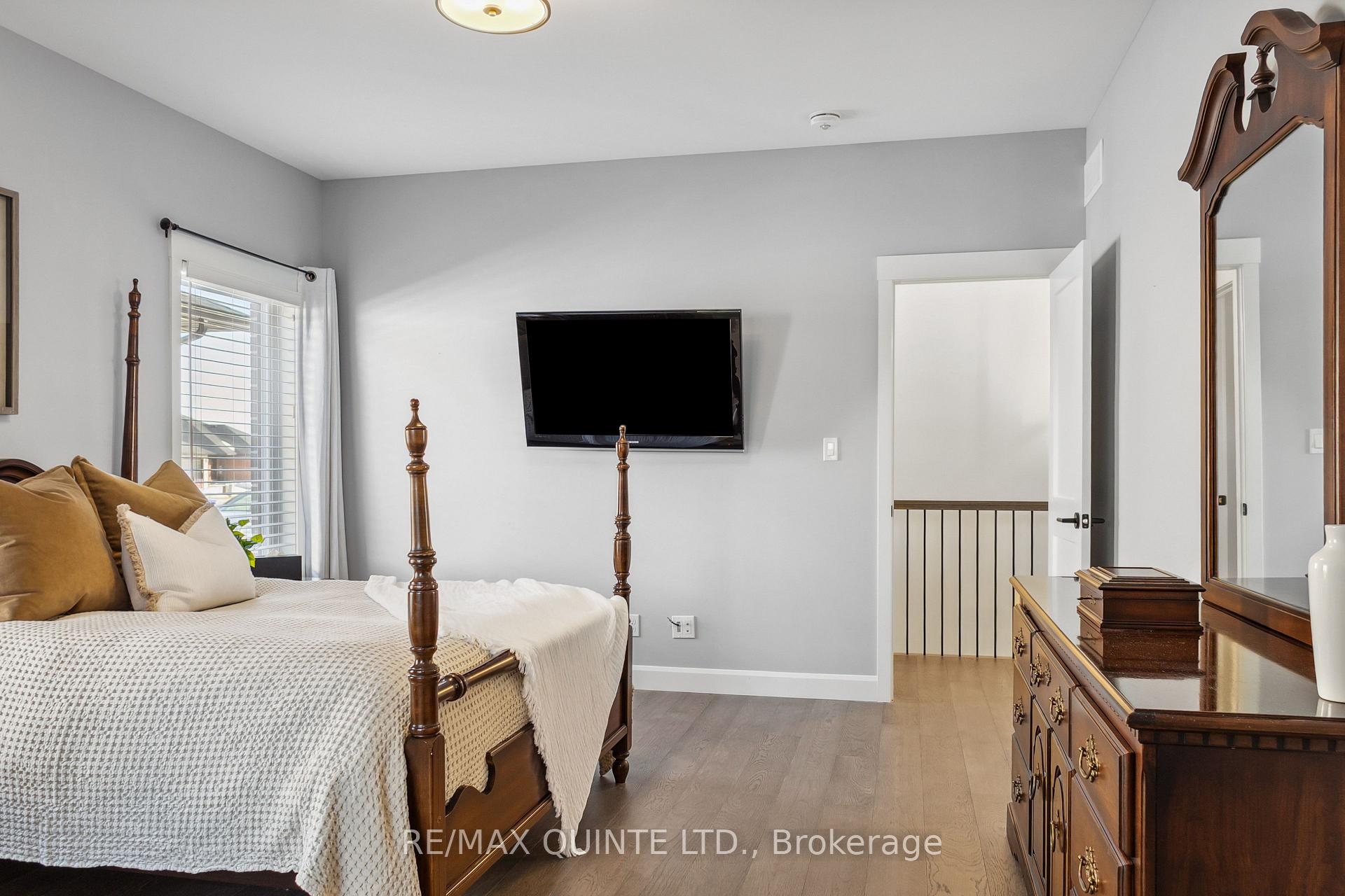 Photo 21 of 82 Dewal Place, Belleville, Belleville Ward — HOMEH