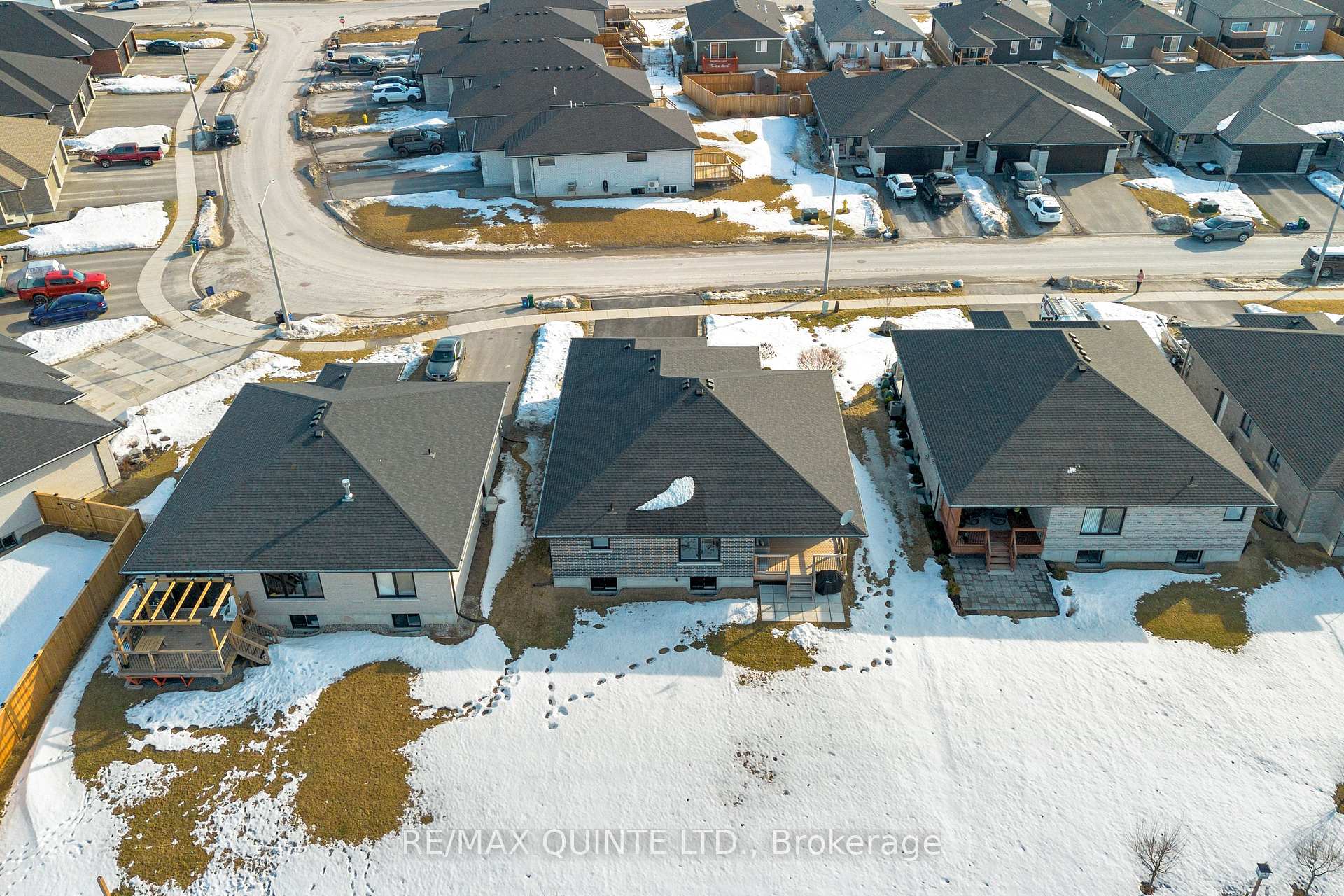 Photo 42 of 82 Dewal Place, Belleville, Belleville Ward — HOMEH