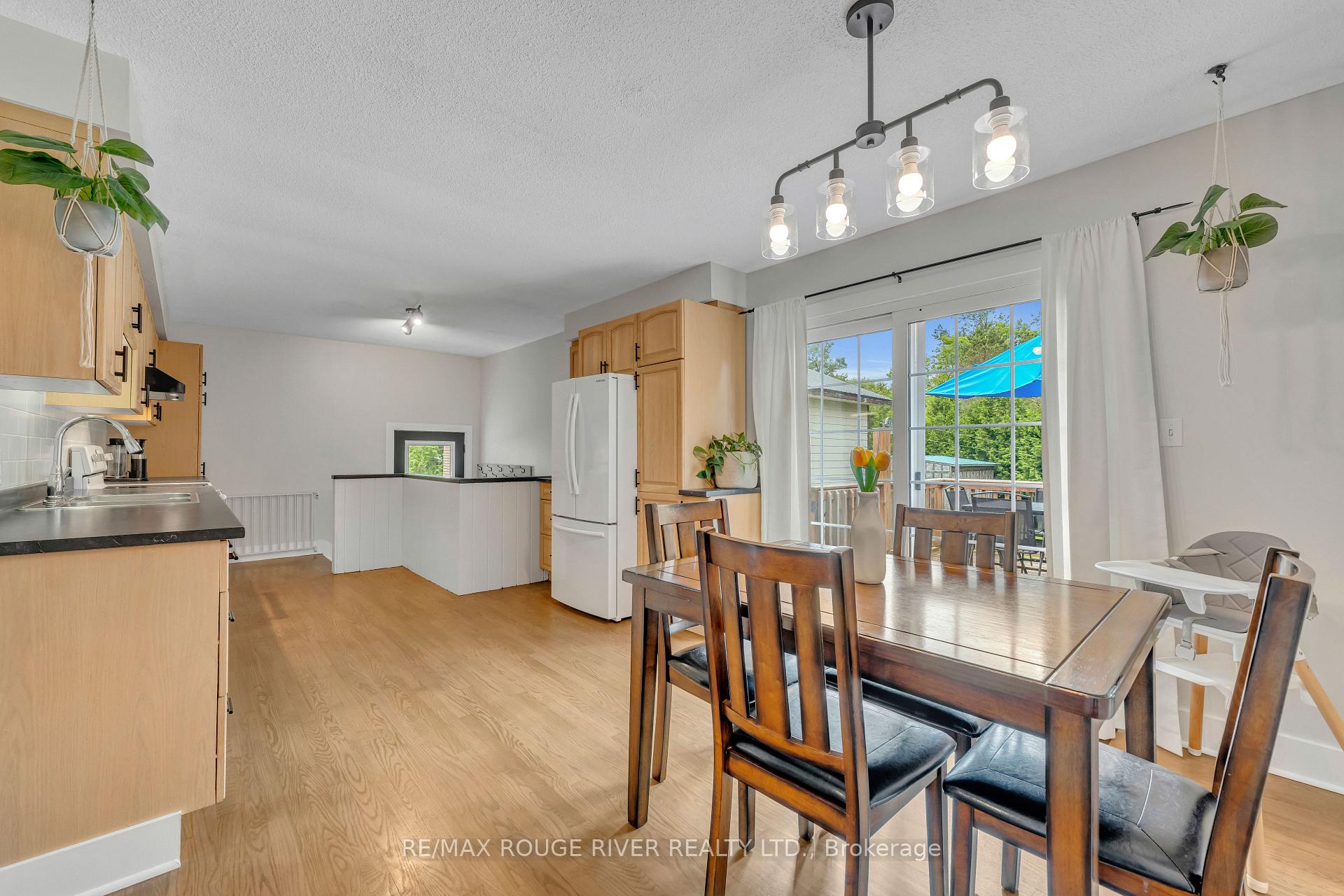Photo 12 of 5274 Hillview Drive N, Hamilton Township, Rural Hamilton — HOMEH