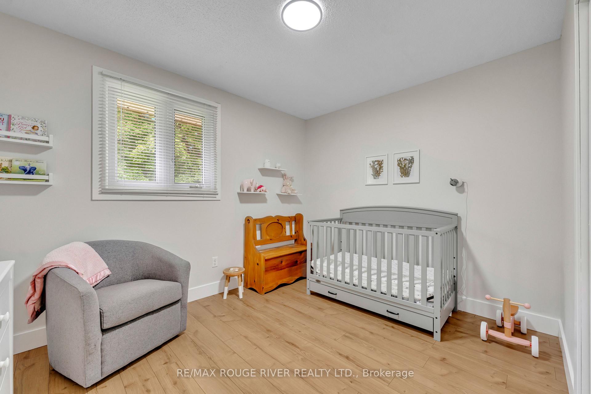 Photo 17 of 5274 Hillview Drive N, Hamilton Township, Rural Hamilton — HOMEH