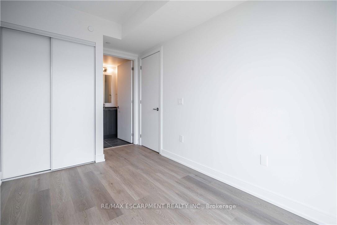 Photo 8 of Unit 908, 1 Jarvis Street, Hamilton, Beasley — HOMEH