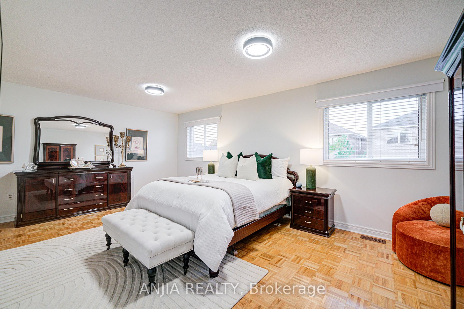 Photo 30 of 97 Blackthorn Drive, Vaughan, Maple — HOMEH