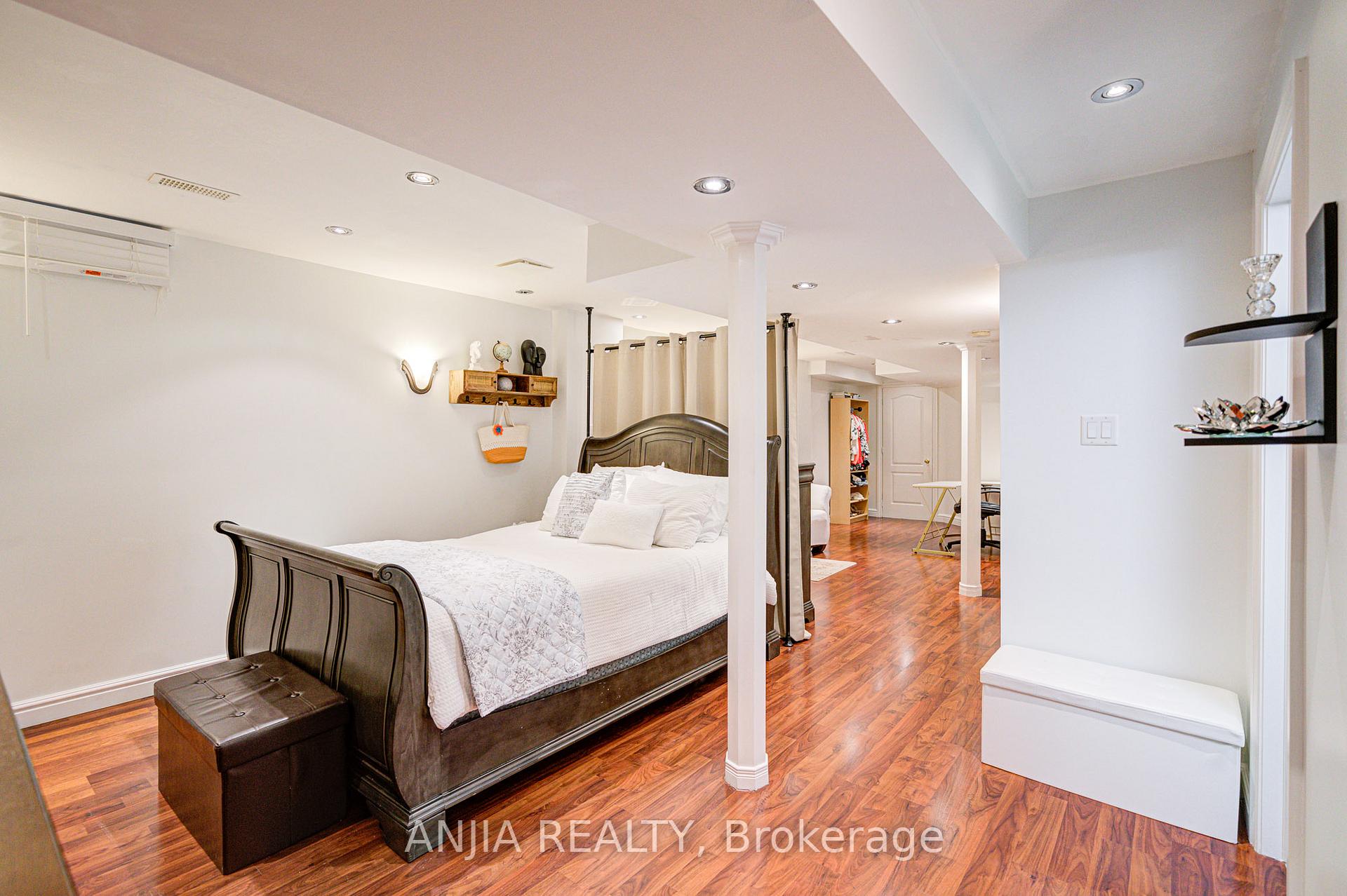 Photo 40 of 97 Blackthorn Drive, Vaughan, Maple — HOMEH