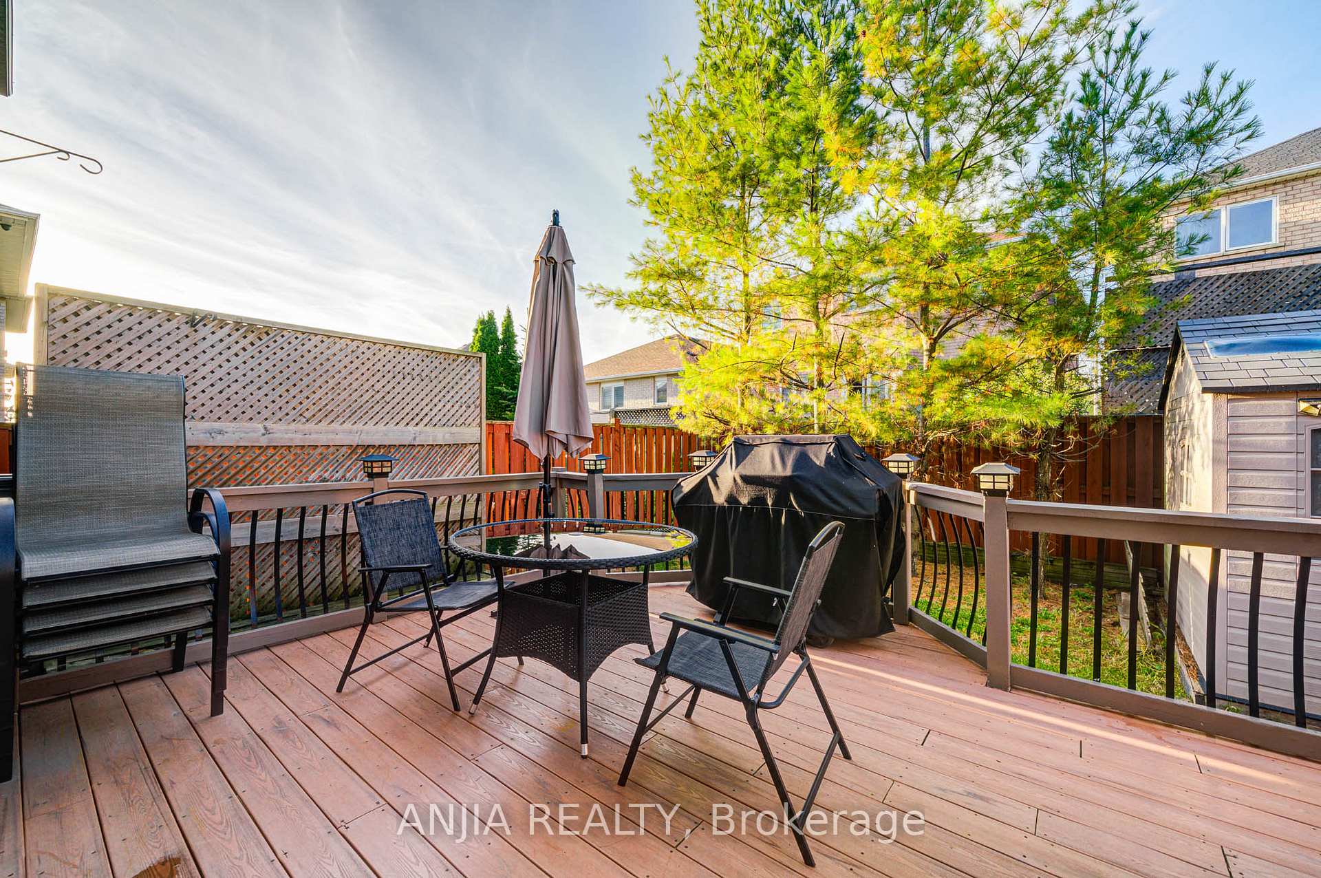 Photo 46 of 97 Blackthorn Drive, Vaughan, Maple — HOMEH
