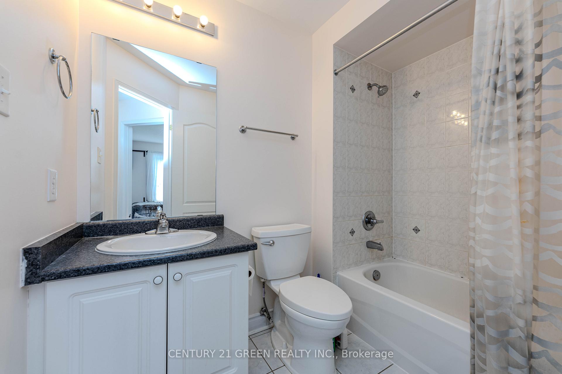 Photo 25 of 18 Summit Drive, Vaughan, Vellore Village — HOMEH