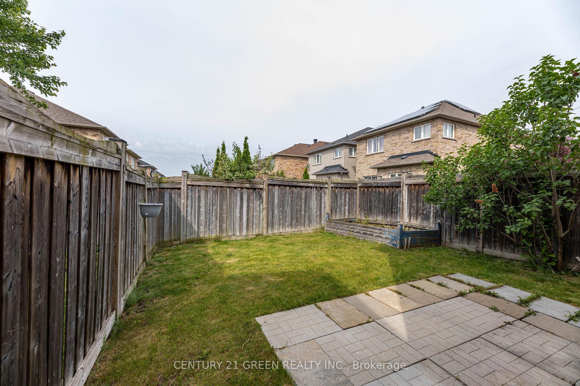 Photo 43 of 18 Summit Drive, Vaughan, Vellore Village — HOMEH