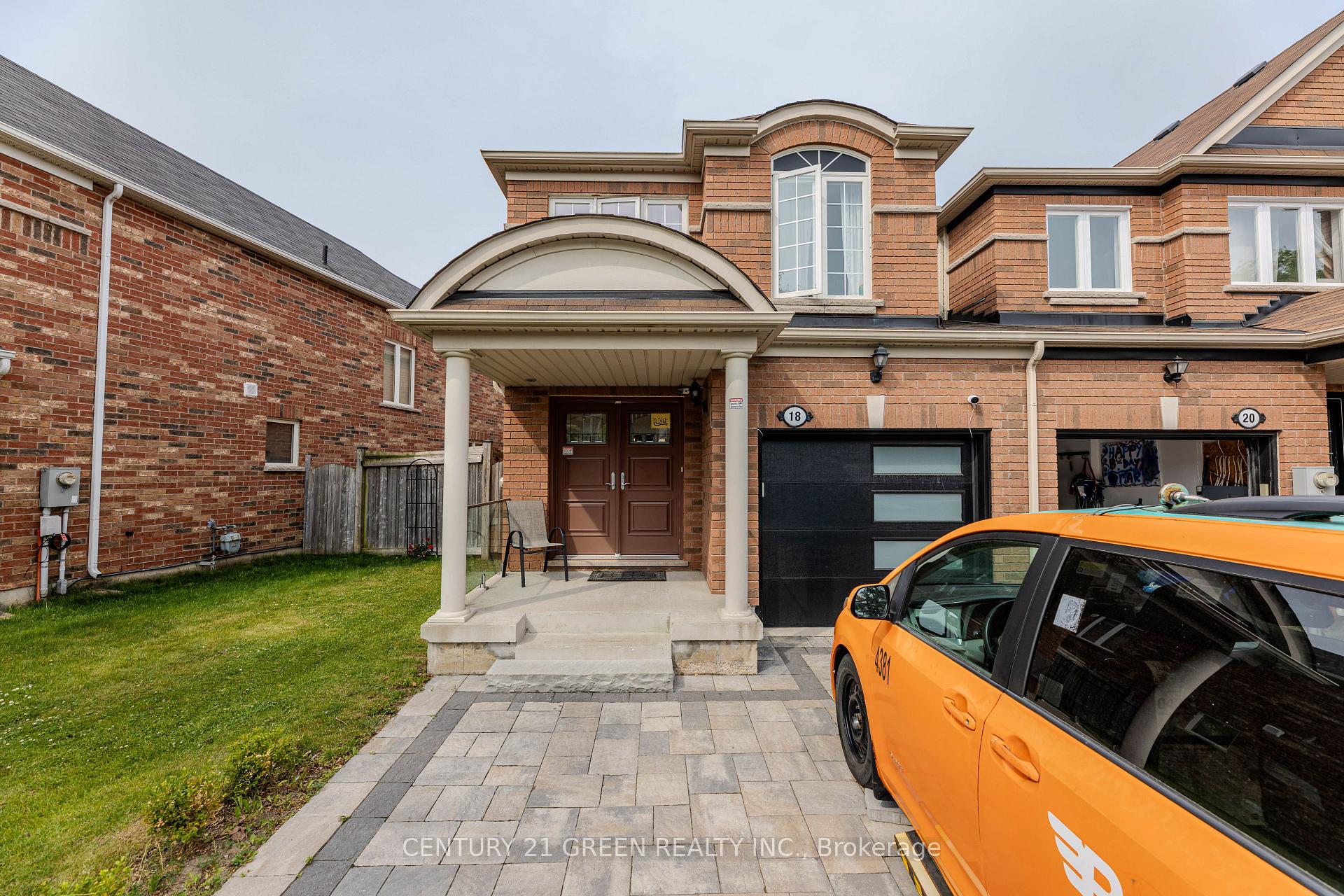Photo 41 of 18 Summit Drive, Vaughan, Vellore Village — HOMEH