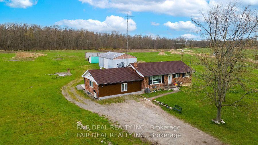 Photo 3 of 392 Mountain Road, Grimsby, Grimsby Escarpment — HOMEH