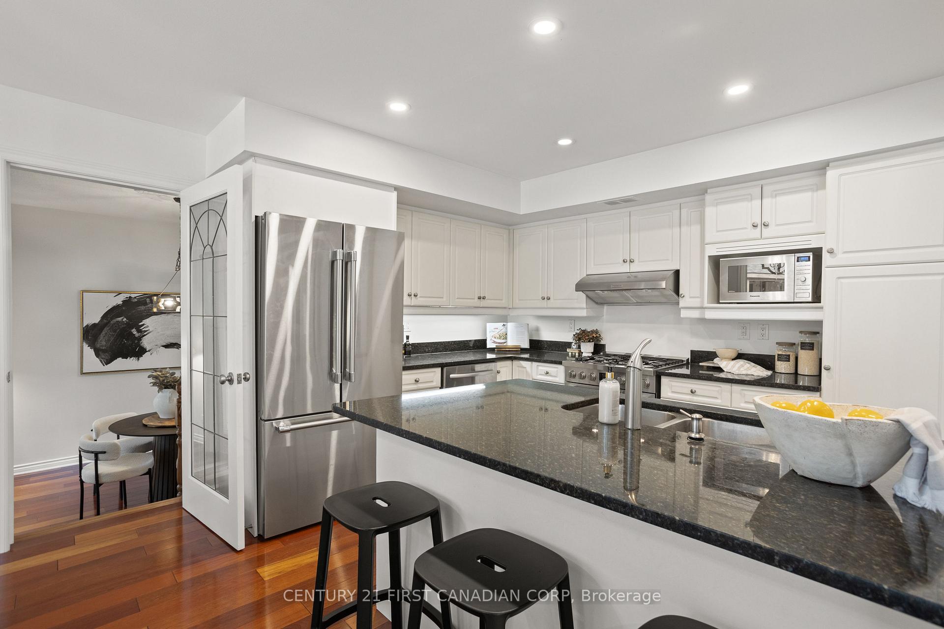 Photo 2 of 126 Parkview Drive, Thames Centre, Dorchester — HOMEH