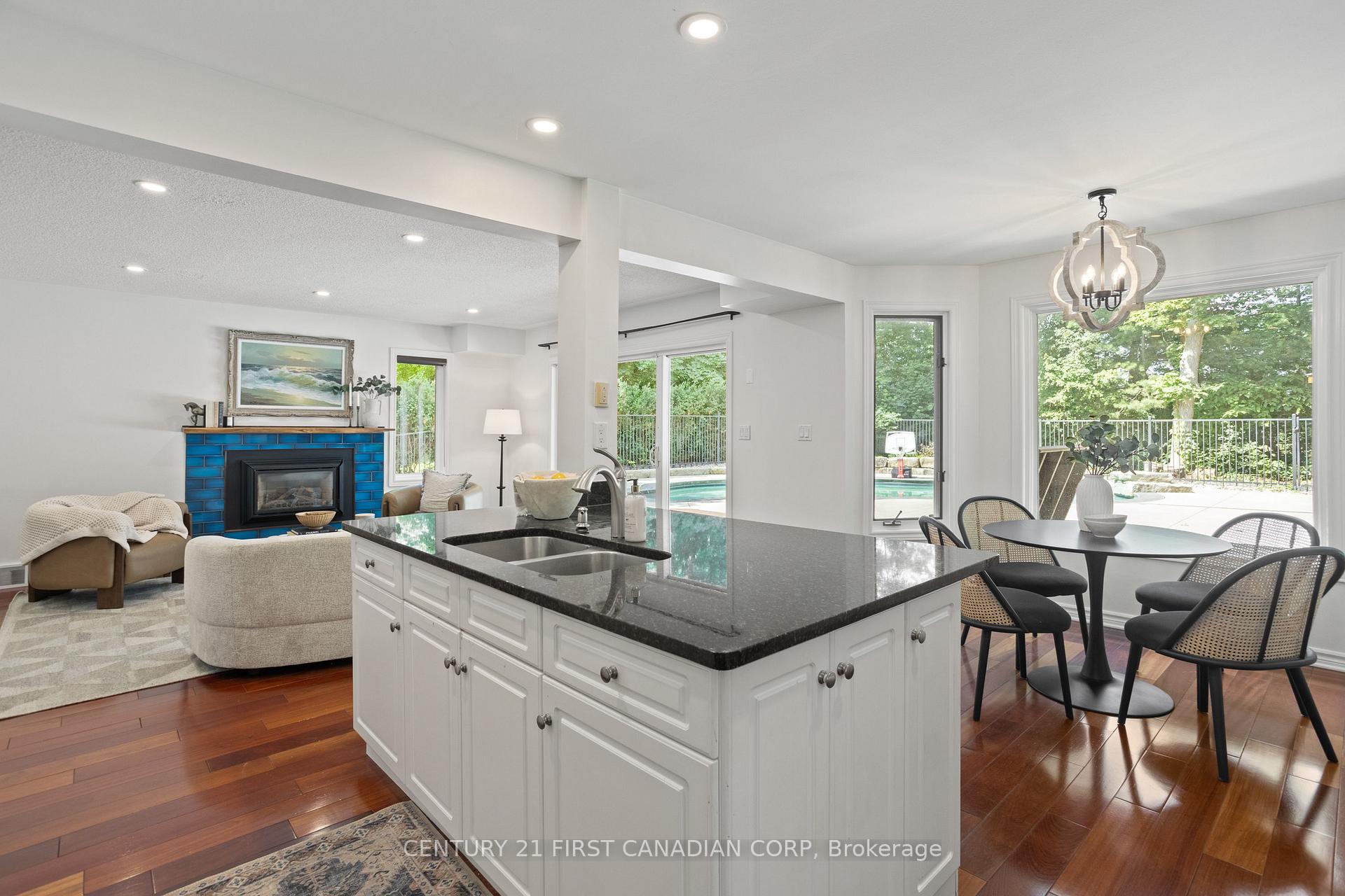 Photo 3 of 126 Parkview Drive, Thames Centre, Dorchester — HOMEH