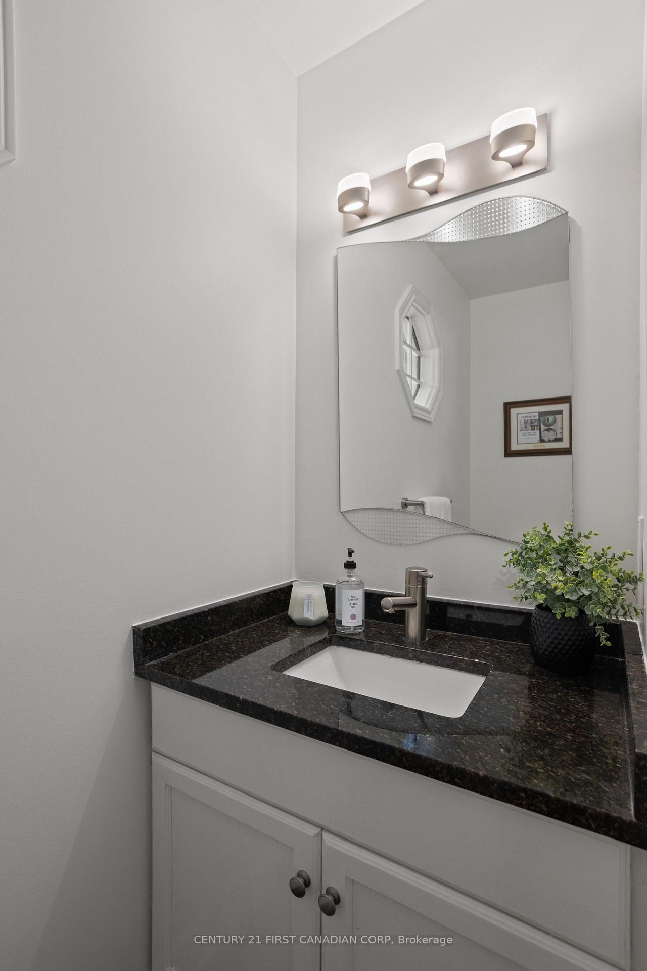 Photo 17 of 126 Parkview Drive, Thames Centre, Dorchester — HOMEH