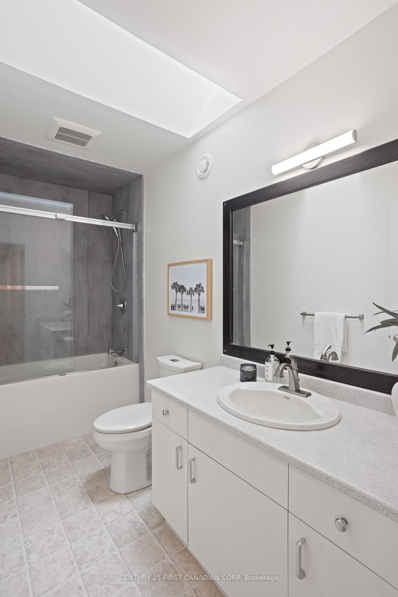 Photo 25 of 126 Parkview Drive, Thames Centre, Dorchester — HOMEH