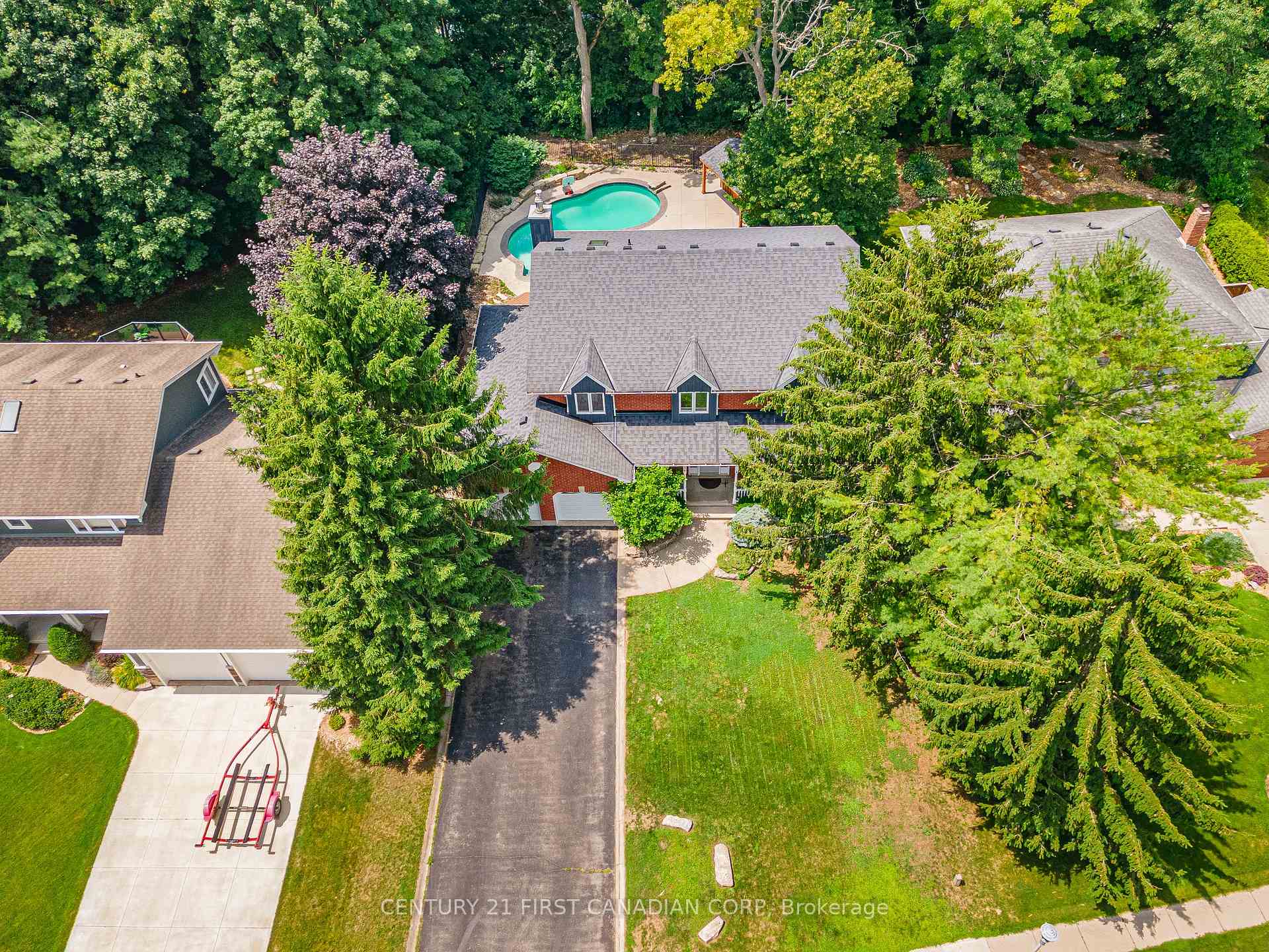 Photo 46 of 126 Parkview Drive, Thames Centre, Dorchester — HOMEH