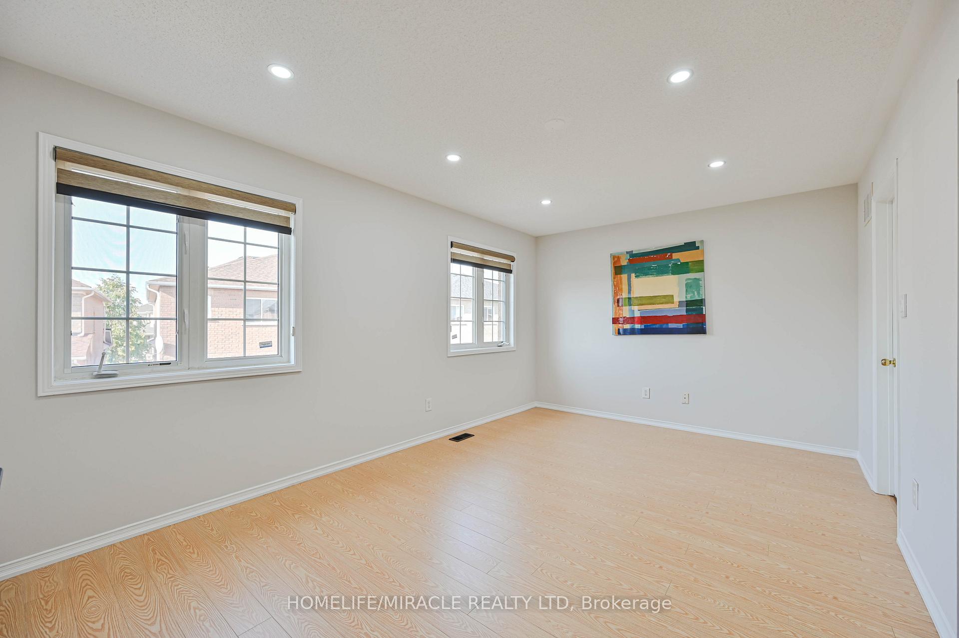 Photo 27 of 29 Spicebush Terrace, Brampton, Credit Valley — HOMEH