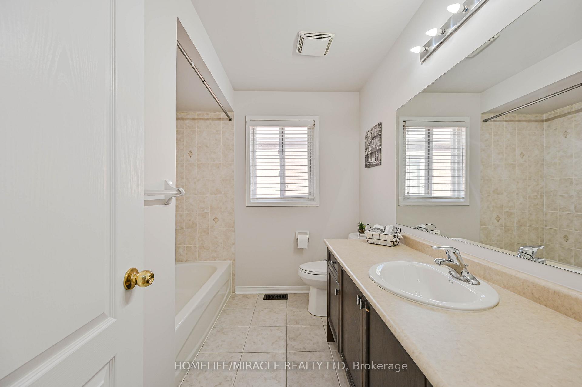 Photo 29 of 29 Spicebush Terrace, Brampton, Credit Valley — HOMEH