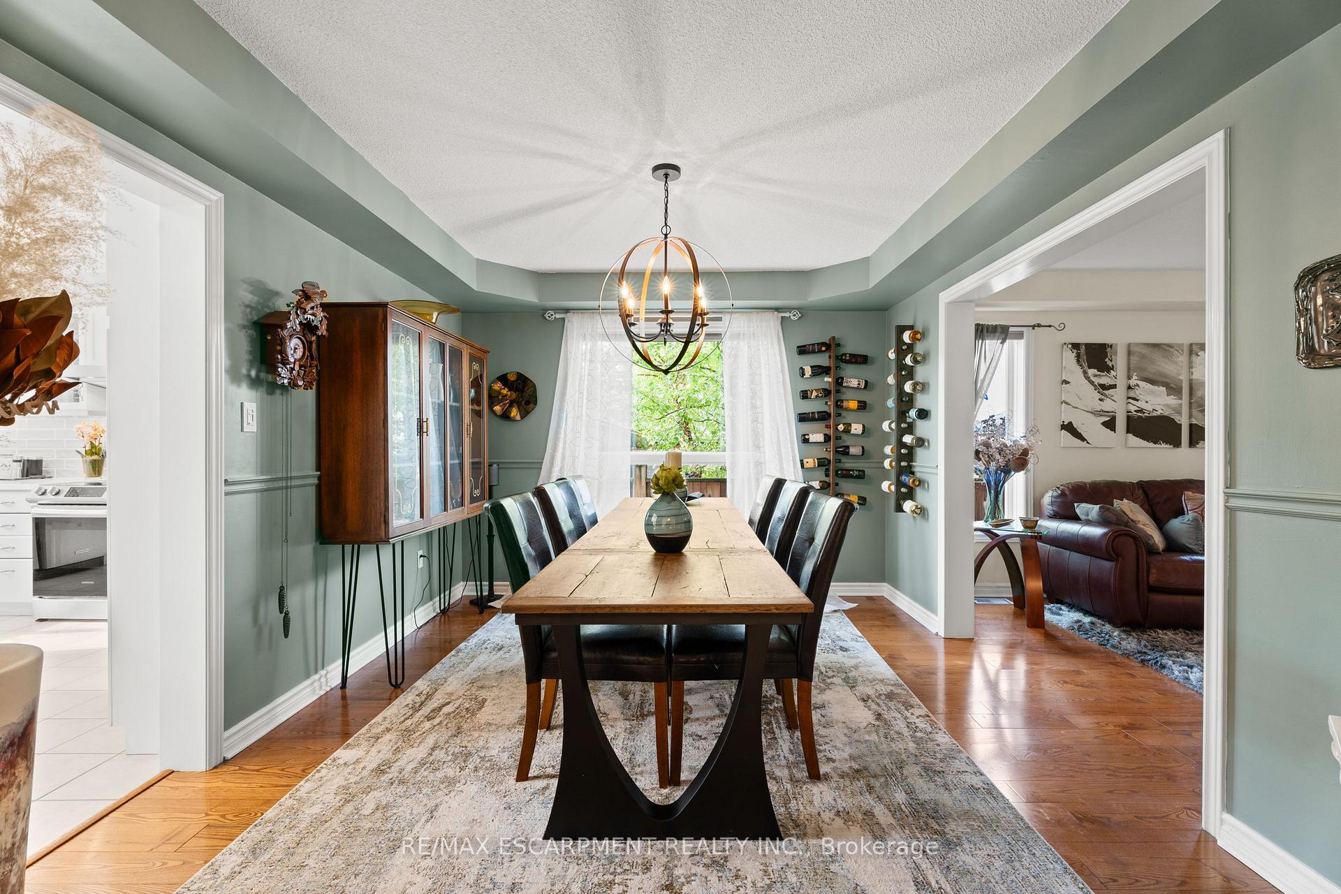 Photo 15 of 251 Hawkswood Trail, Hamilton, Carpenter — HOMEH