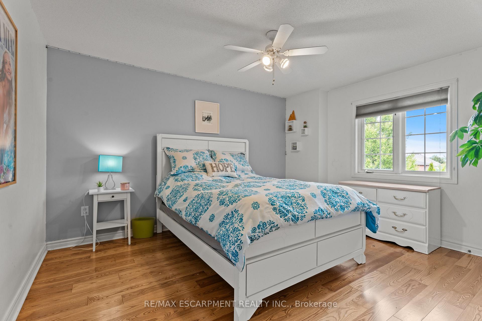 Photo 28 of 251 Hawkswood Trail, Hamilton, Carpenter — HOMEH