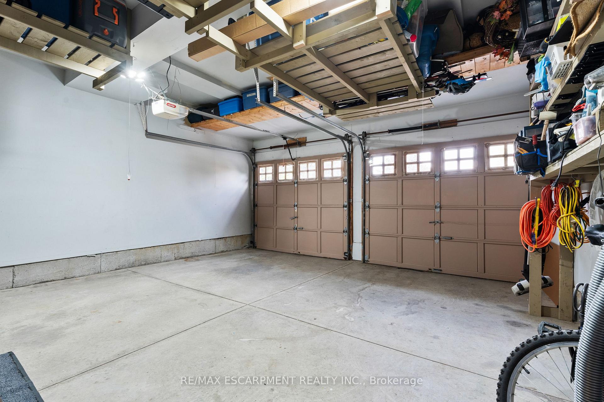 Photo 26 of 251 Hawkswood Trail, Hamilton, Carpenter — HOMEH