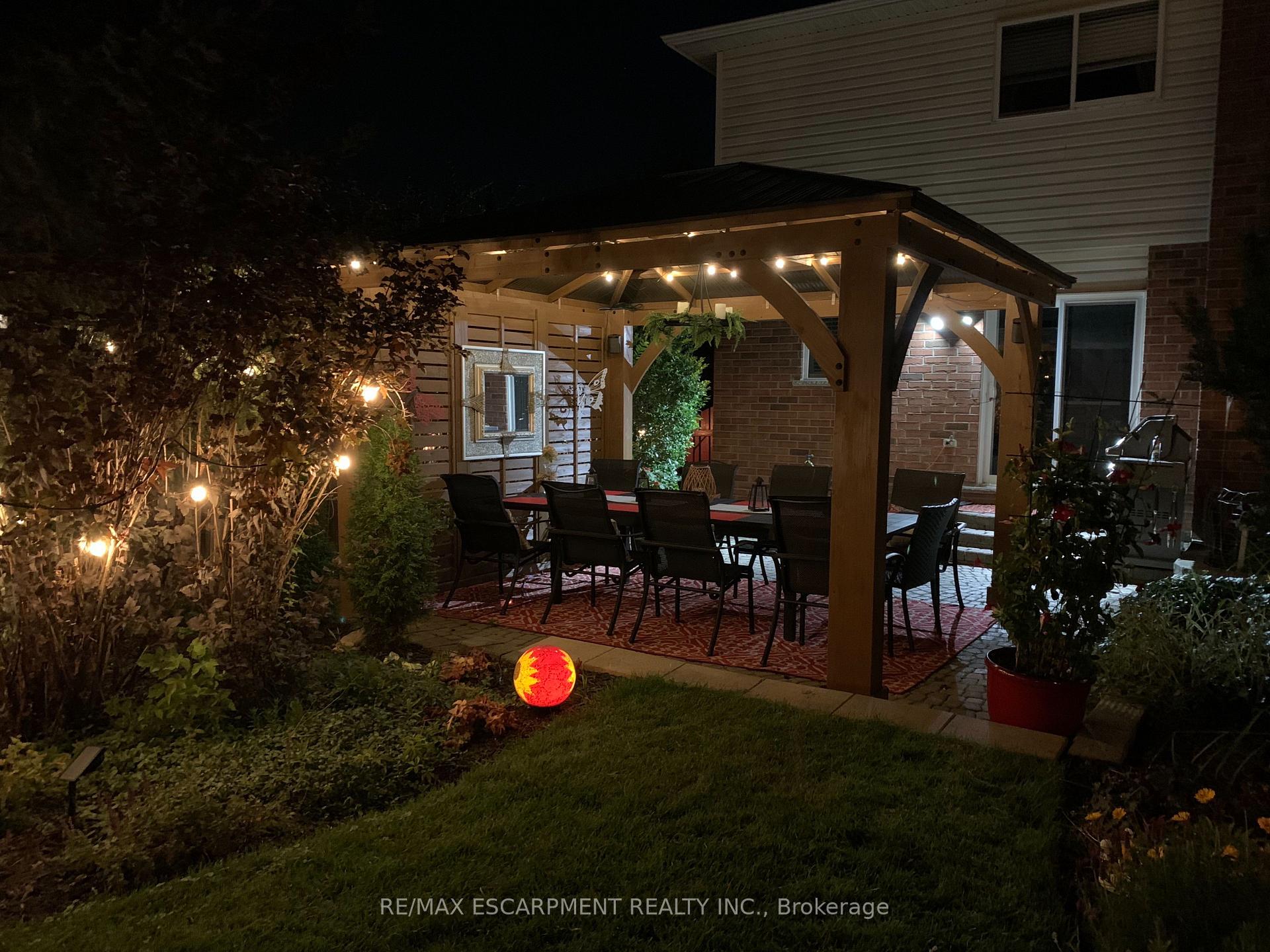 Photo 43 of 251 Hawkswood Trail, Hamilton, Carpenter — HOMEH