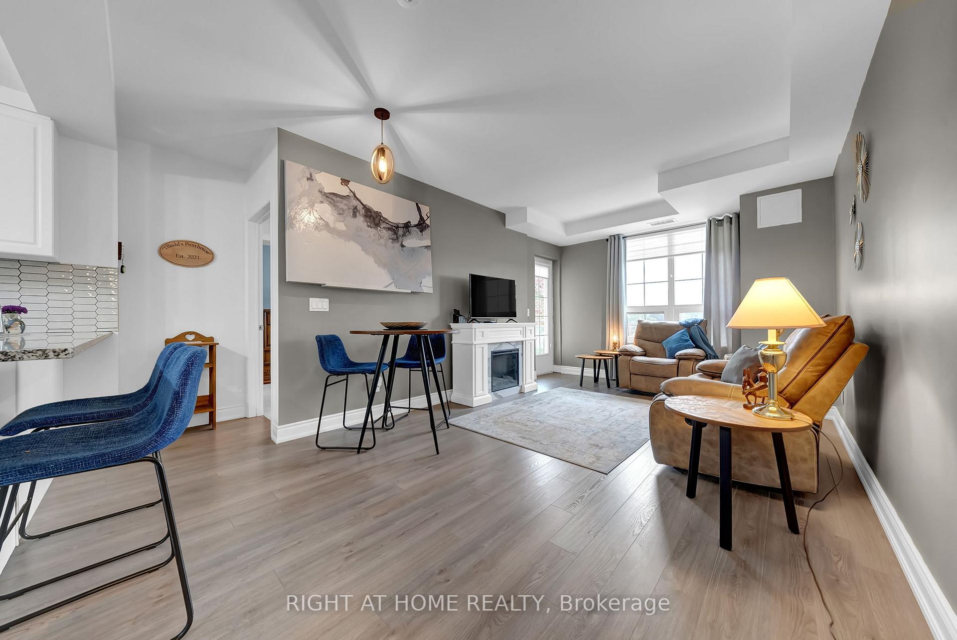 Photo 5 of Unit 412, 21 Brookhouse Drive, Clarington, Newcastle — HOMEH