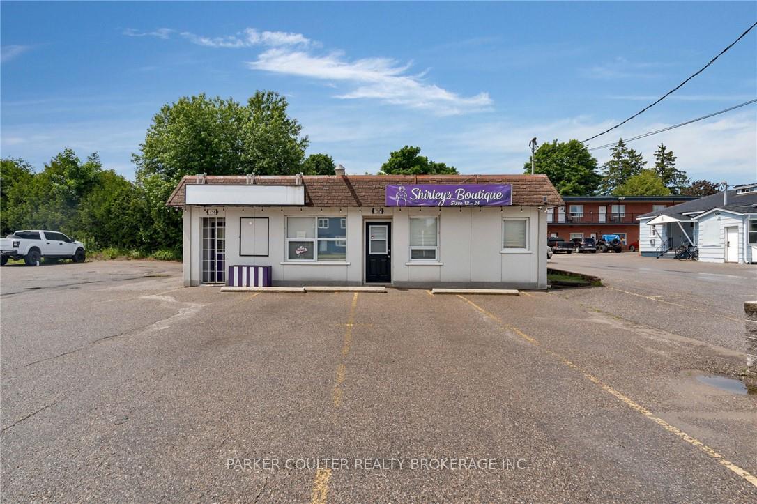 Photo 1 of 758 Yonge Street, Midland — HOMEH