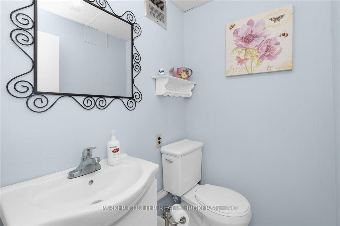 Photo 30 of 758 Yonge Street, Midland — HOMEH