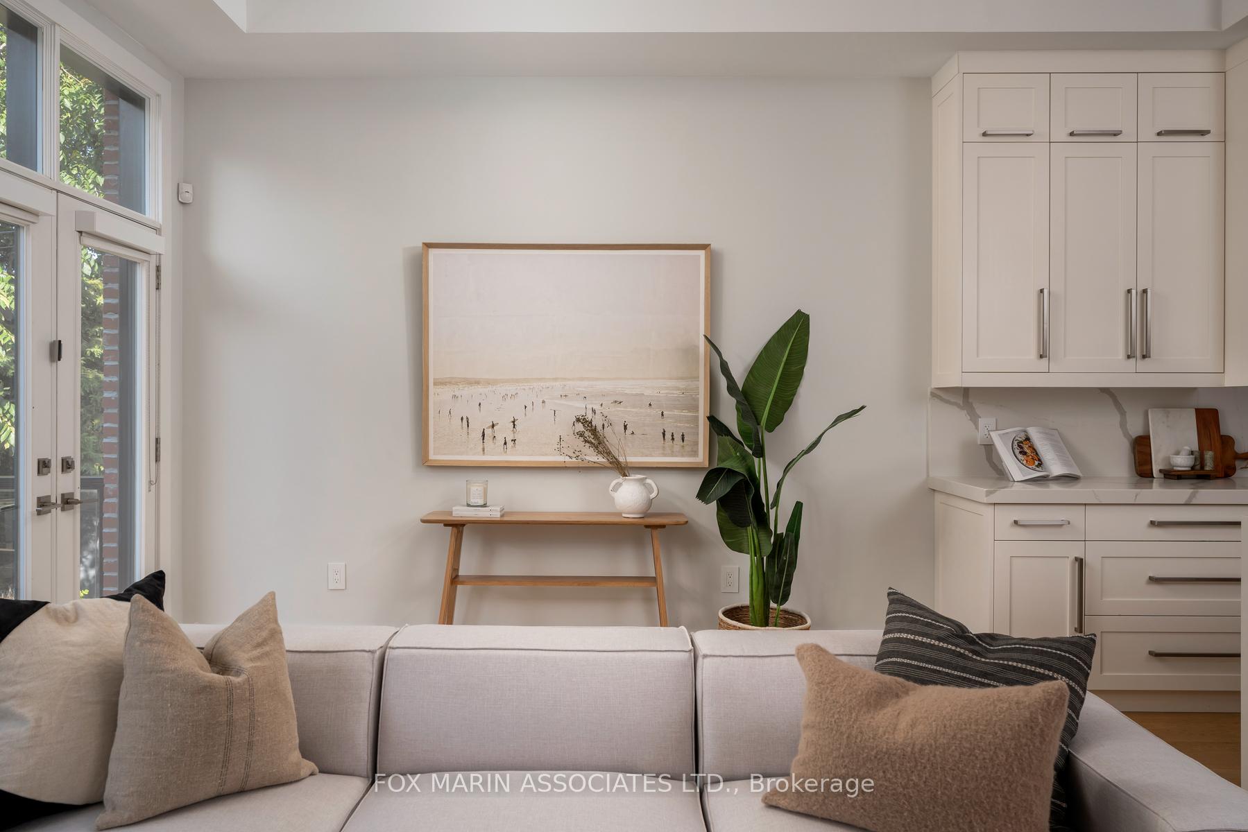 Photo 11 of 100 Roe Avenue, Toronto, Lawrence Park North — HOMEH