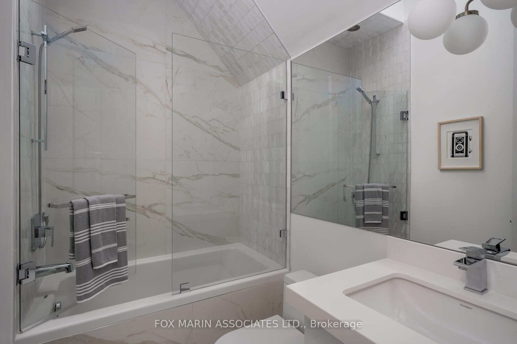 Photo 19 of 100 Roe Avenue, Toronto, Lawrence Park North — HOMEH