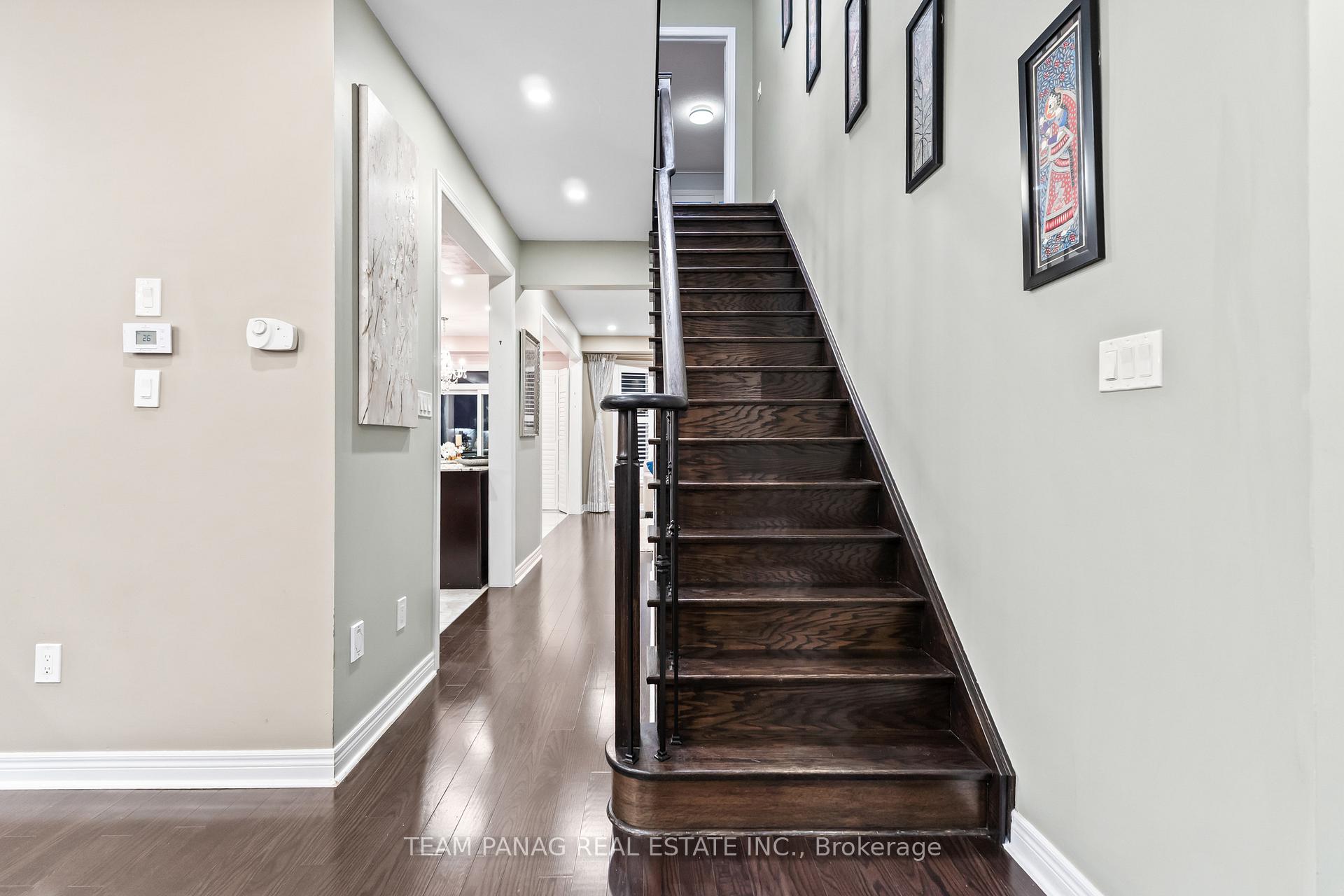 Photo 48 of 22 Cedarsprings Way, Brampton, Sandringham-Wellington — HOMEH