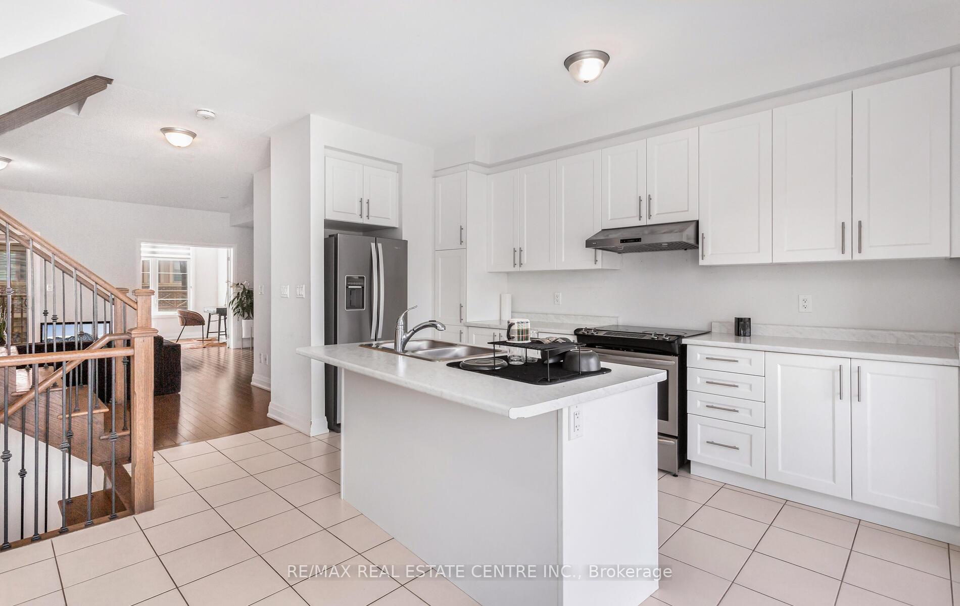 Photo 27 of 6 Summerbeam Way, Brampton, Bram West — HOMEH