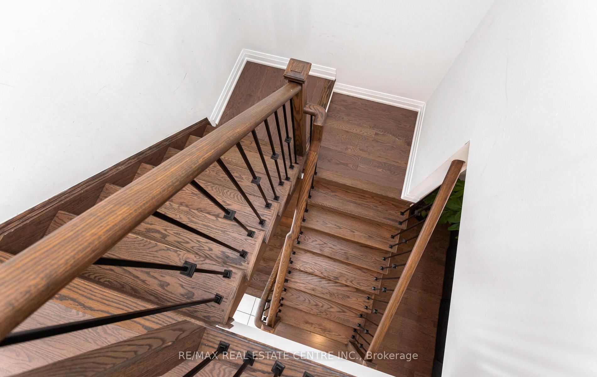Photo 25 of 6 Summerbeam Way, Brampton, Bram West — HOMEH