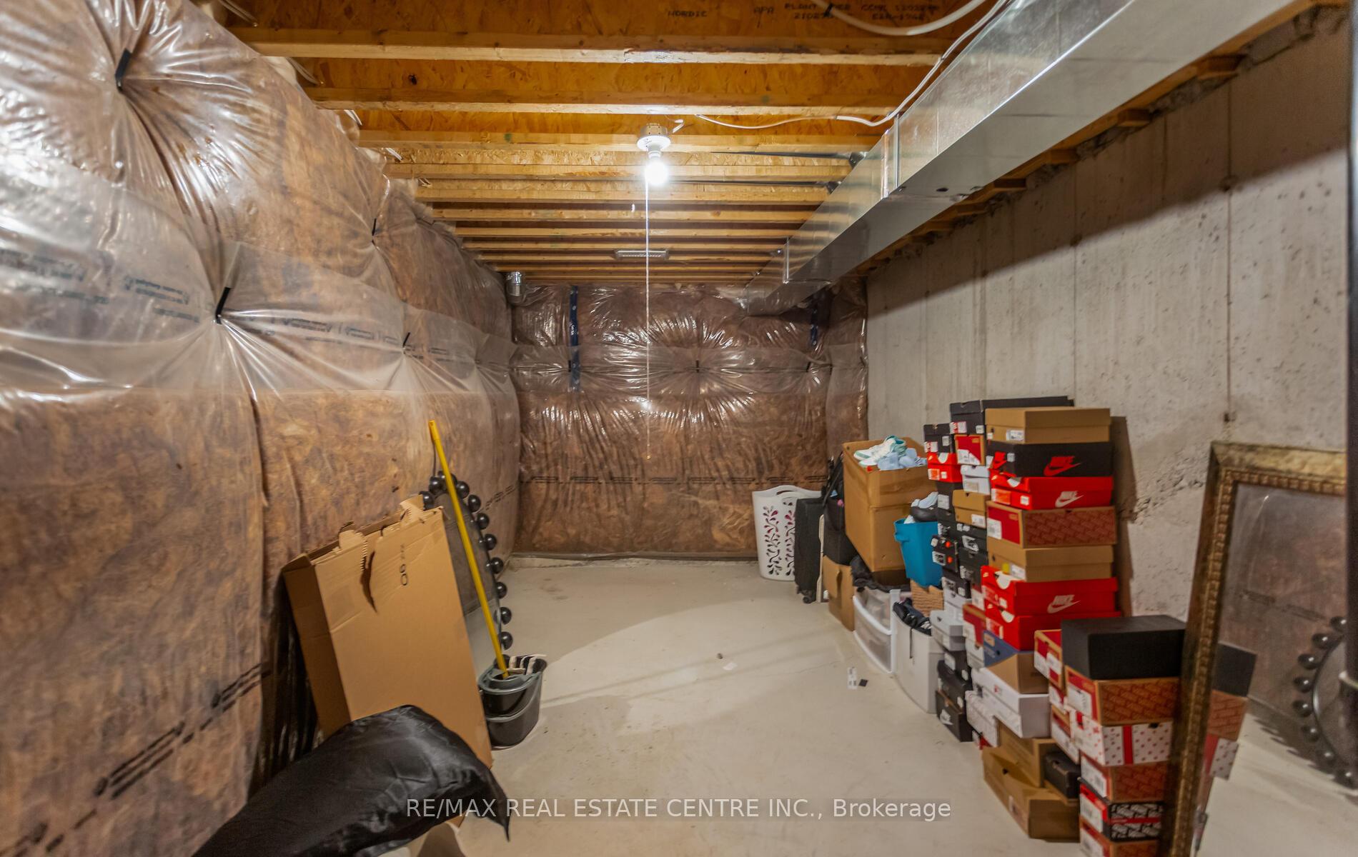 Photo 38 of 6 Summerbeam Way, Brampton, Bram West — HOMEH