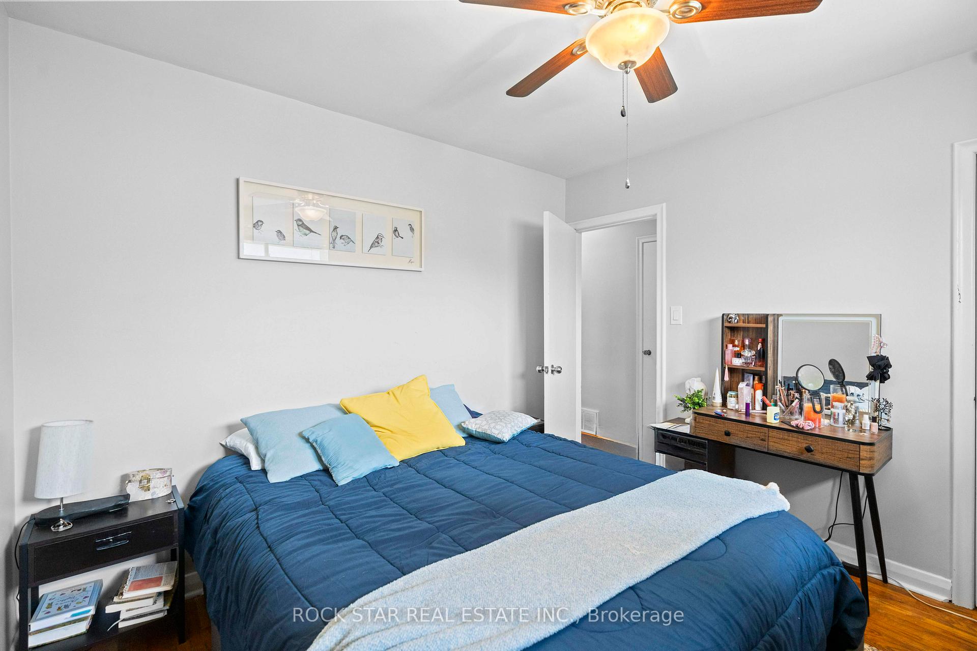 Photo 15 of 768 Tenth Avenue, Hamilton, Hampton Heights — HOMEH