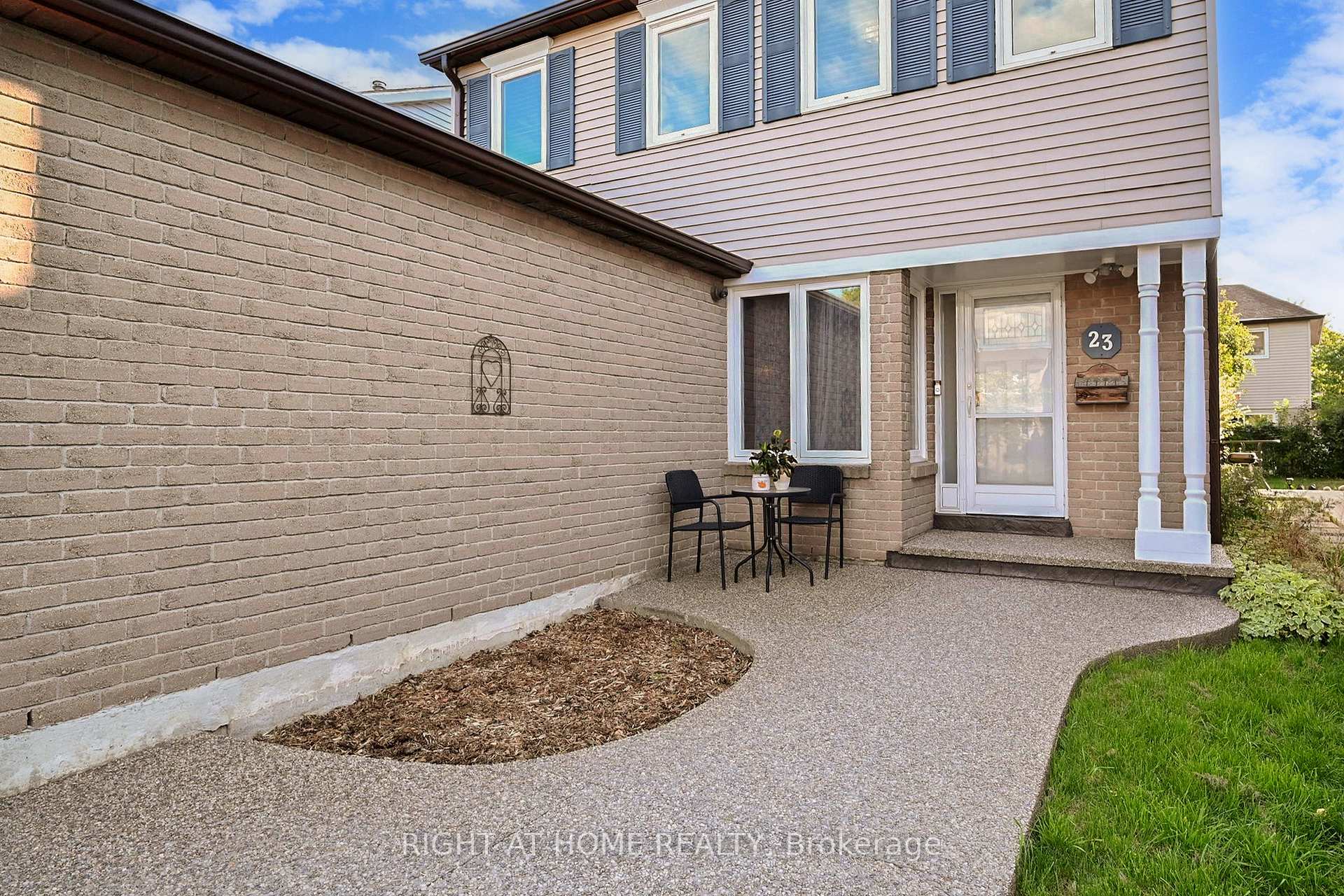 Photo 4 of 23 Nutmeg Street, Brampton, Westgate — HOMEH