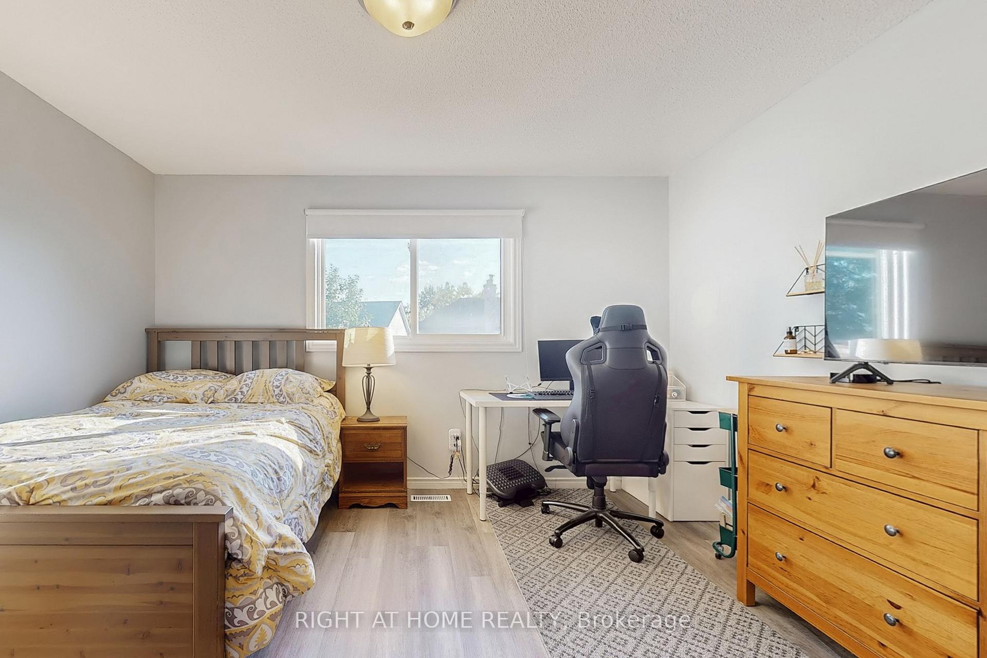Photo 6 of 23 Nutmeg Street, Brampton, Westgate — HOMEH