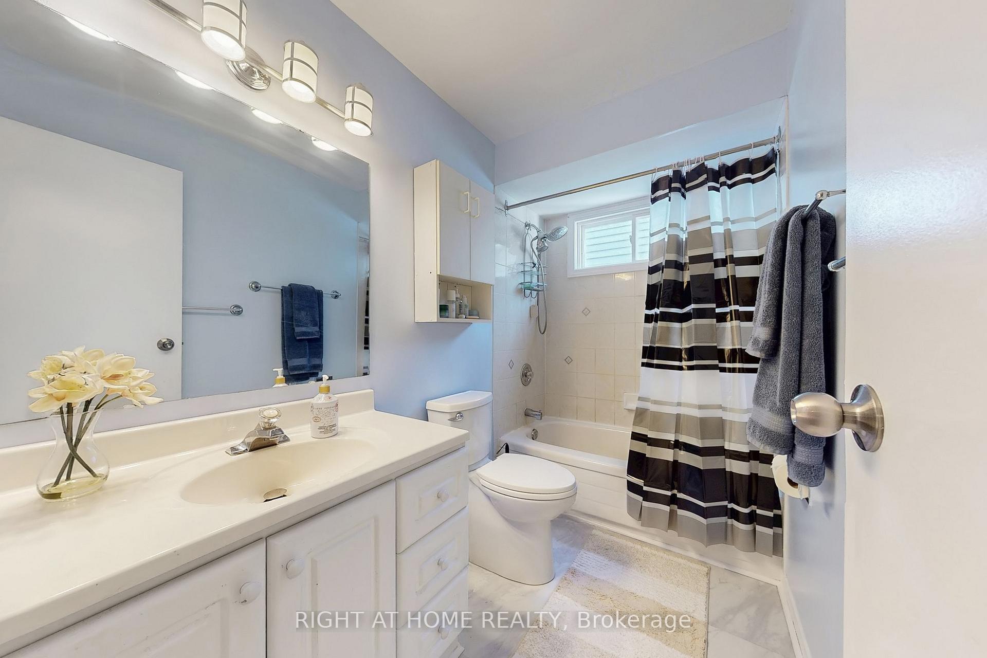 Photo 15 of 23 Nutmeg Street, Brampton, Westgate — HOMEH