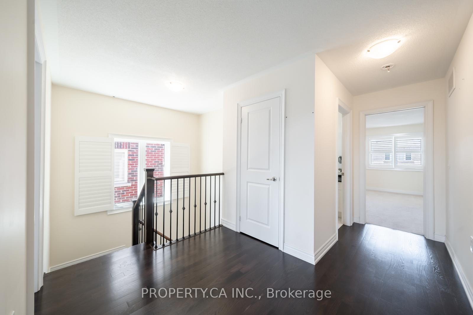 Photo 15 of 7 Forsyth Crescent, Brampton, Credit Valley — HOMEH