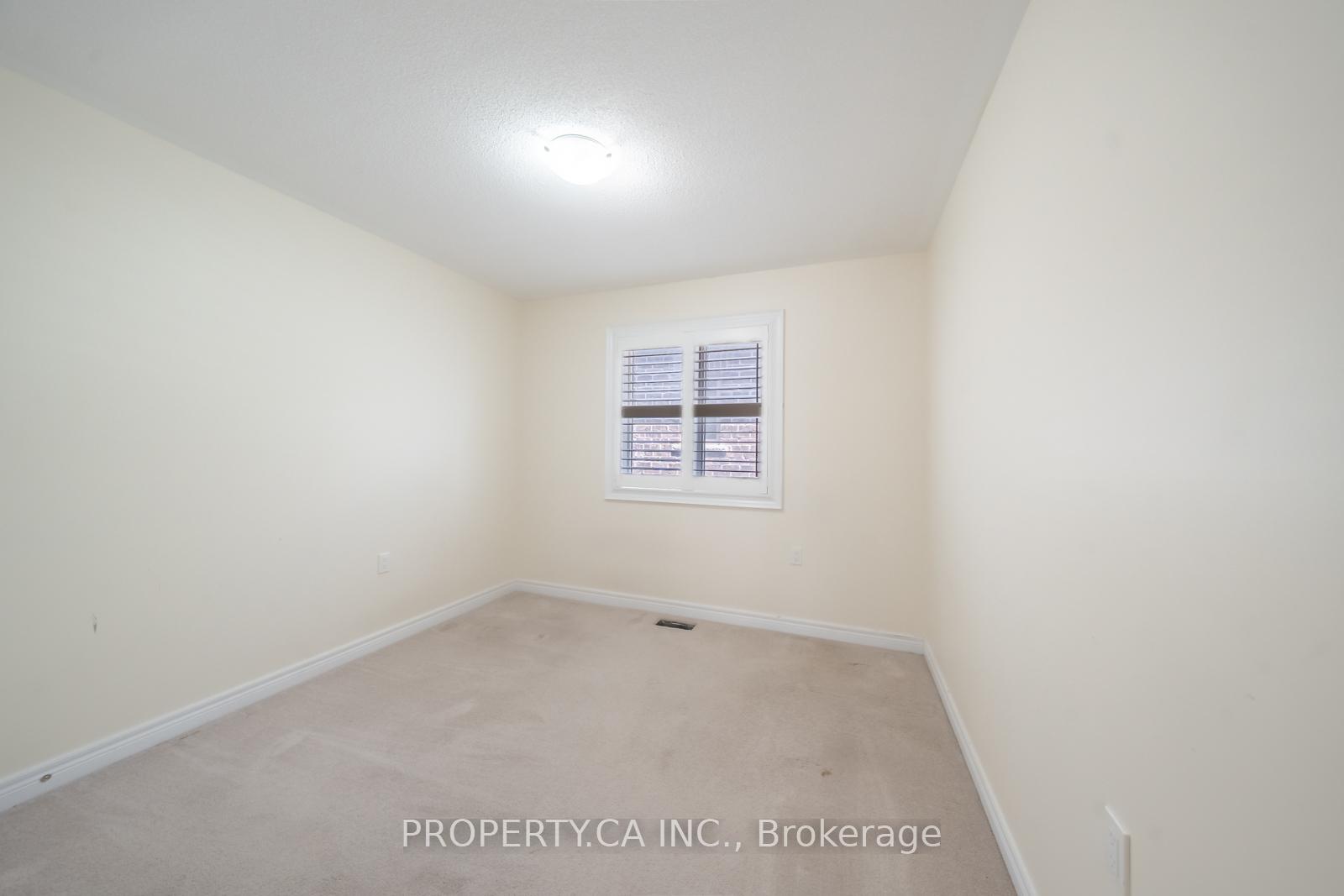 Photo 19 of 7 Forsyth Crescent, Brampton, Credit Valley — HOMEH