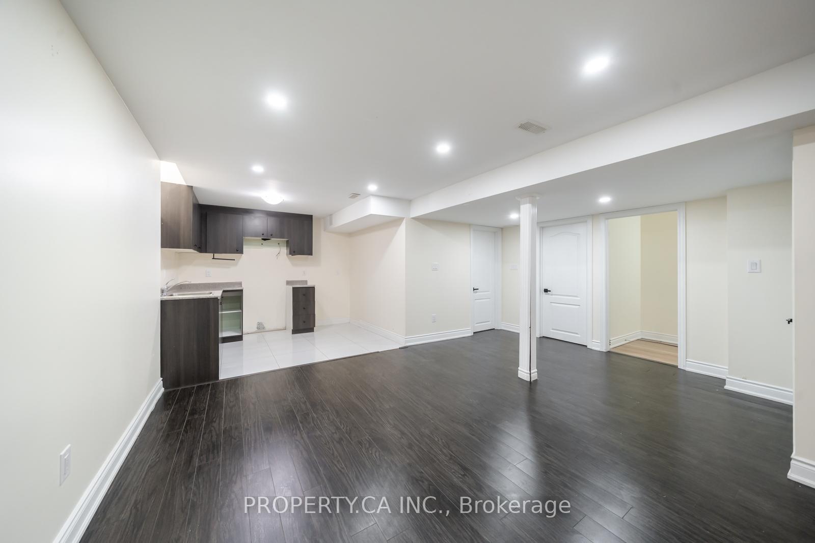 Photo 40 of 7 Forsyth Crescent, Brampton, Credit Valley — HOMEH