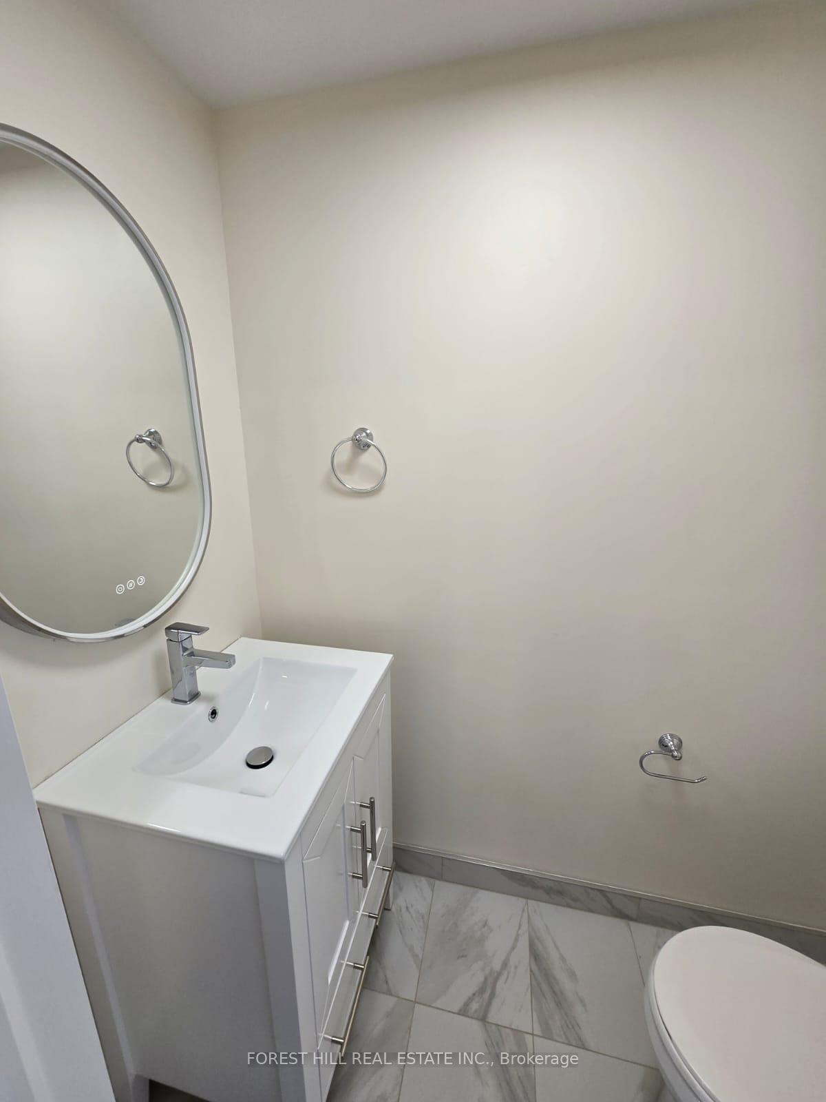 Photo 3 of Unit R, 264 Epsom Drive, North York, Downsview-Roding-CFB — HOMEH