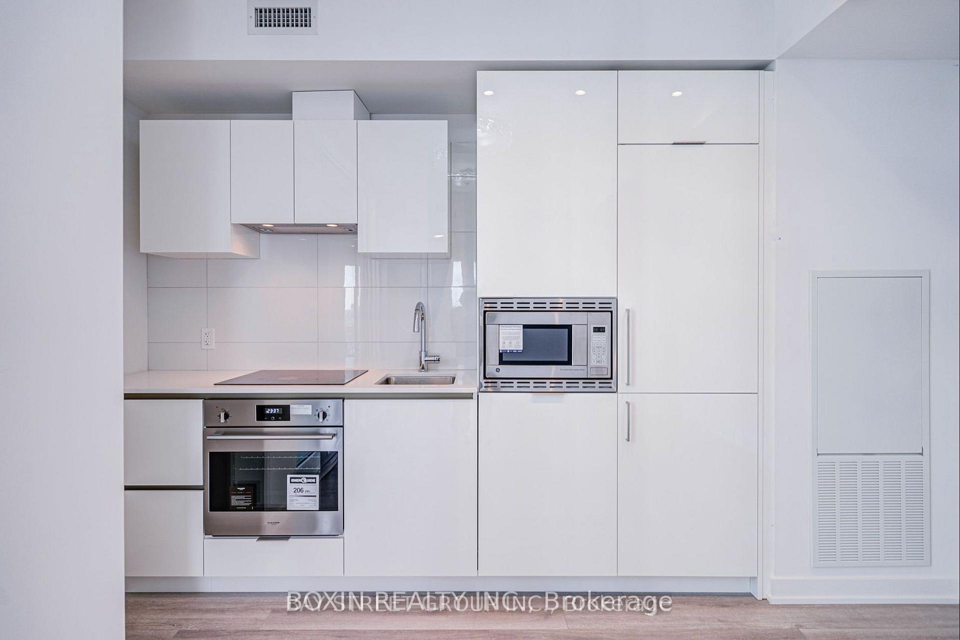 Photo 2 of Unit 3003, 238 Simcoe Street, Toronto, Kensington-Chinatown — HOMEH