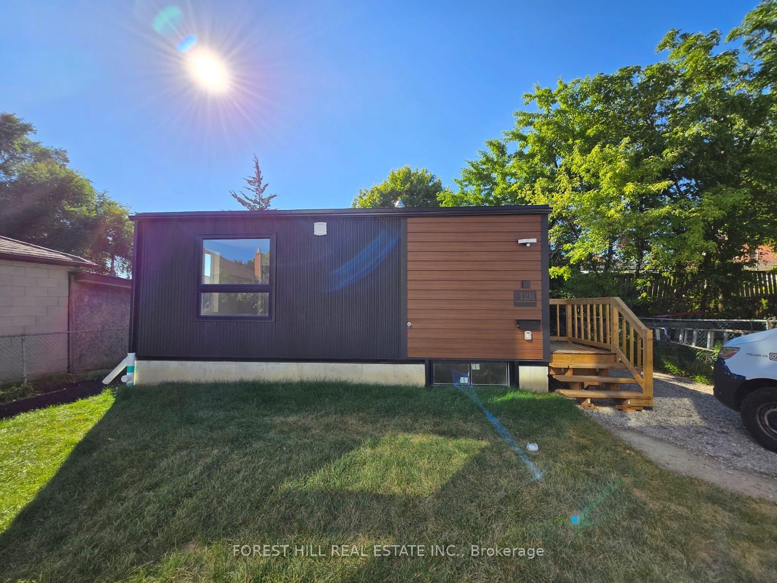 Front of Unit R, 12 Smallwood Drive