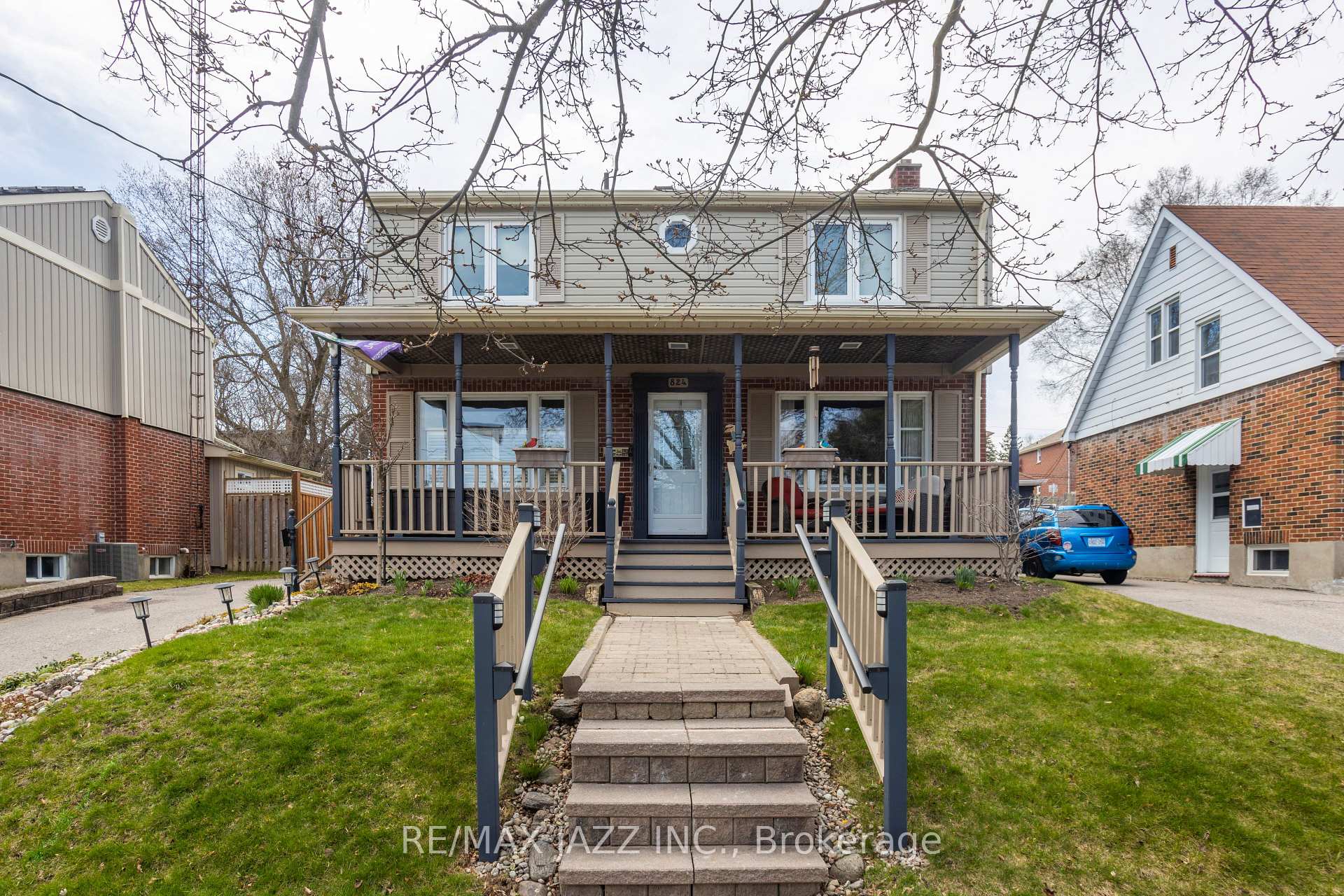 Photo 1 of 824 Masson Street, Oshawa, Centennial — HOMEH