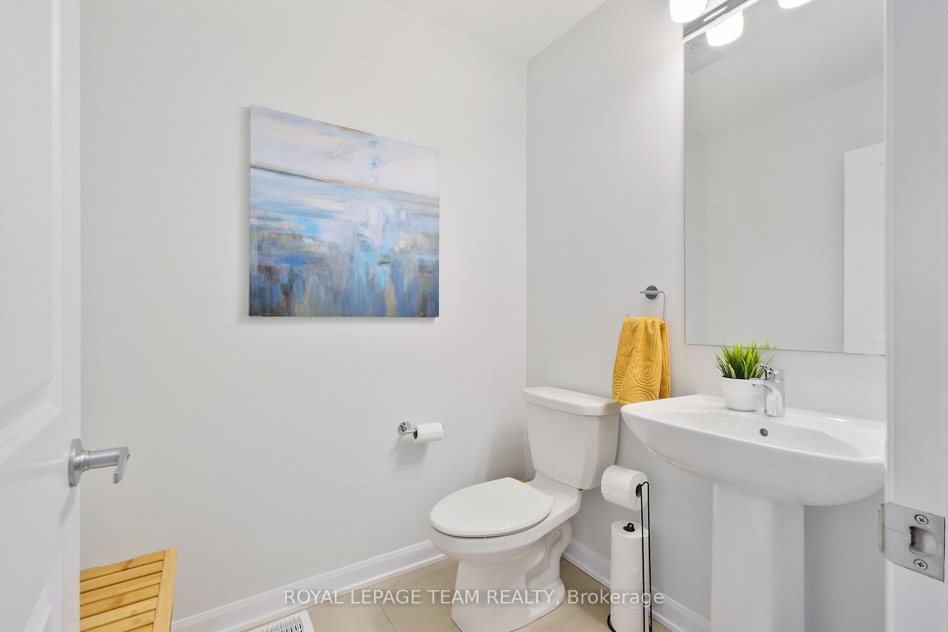 Photo 5 of 703 Doneraile Walk, Ottawa, Barrhaven - Half Moon Bay — HOMEH