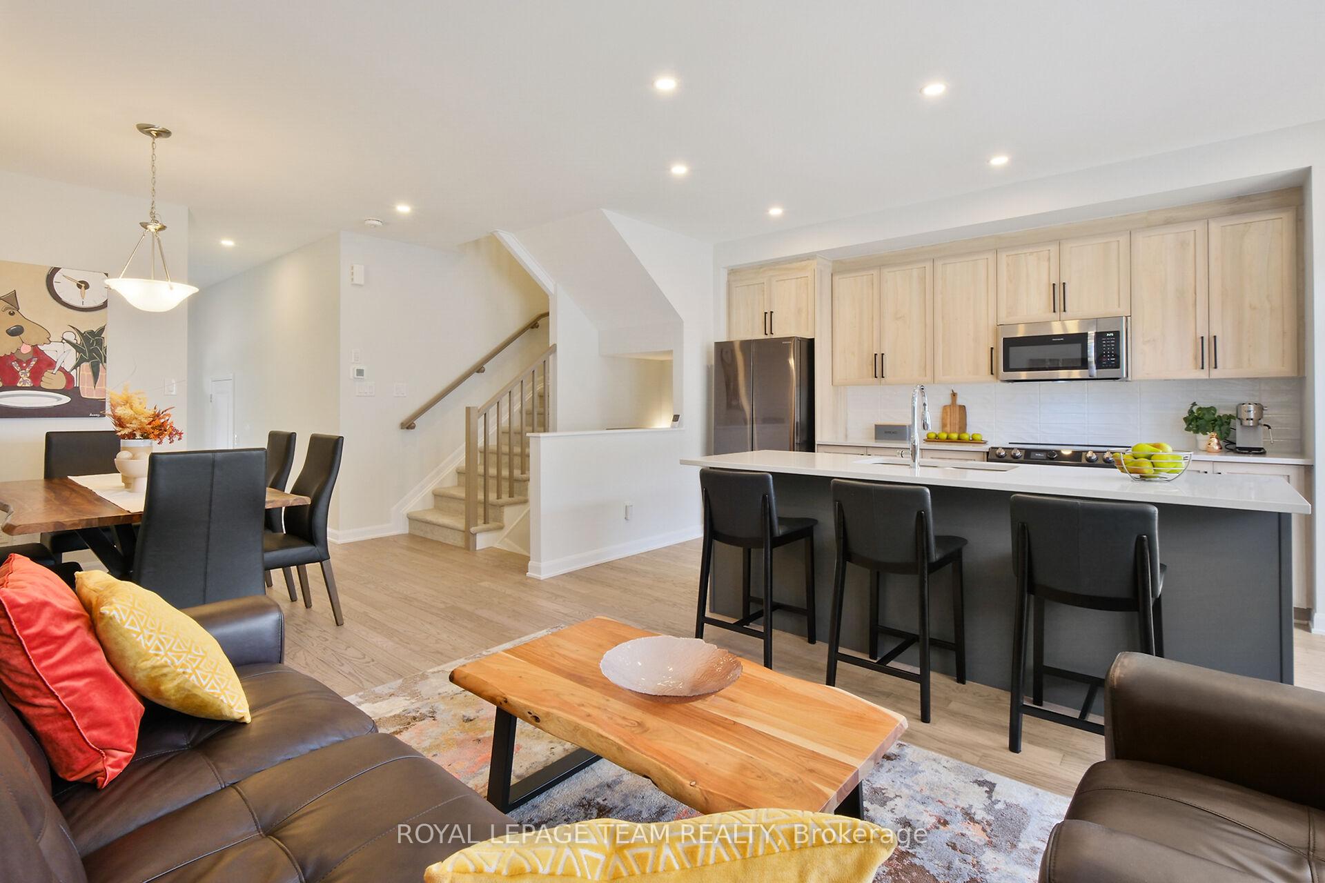 Photo 14 of 703 Doneraile Walk, Ottawa, Barrhaven - Half Moon Bay — HOMEH